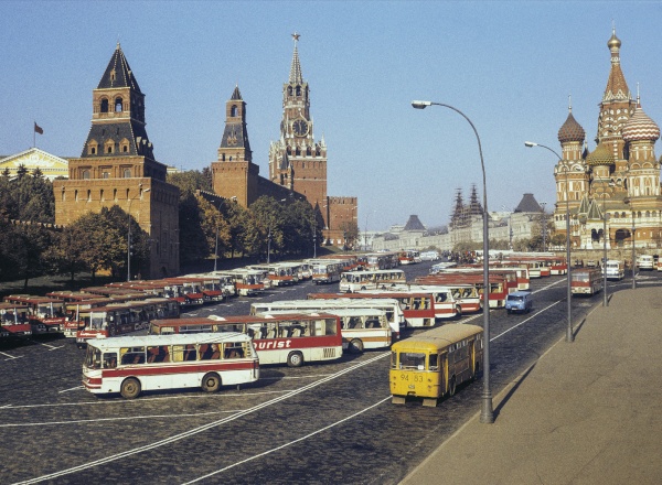 Лекция про архитектурные метаморфозы 1920–1980-х «Москва глазами Грановского» Лекция про архитектурные метаморфозы 1920–1980-х «Москва глазами Грановского»
