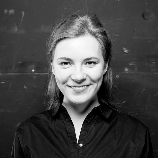 Евгения Дианова, соосновательница бренда WOODLED по производству функциональных светильников