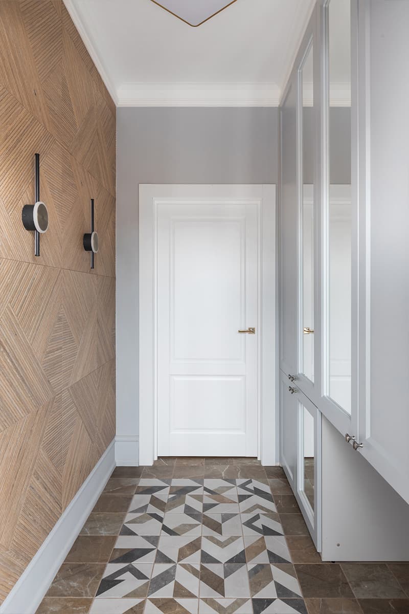 Классические элементы в интерьере дома для взрослой пары из Сибири — проект студии IAngel Design