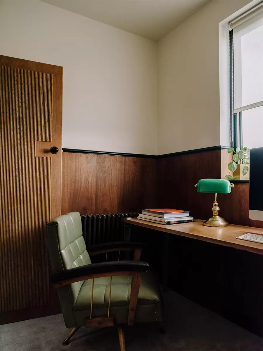 Наполненный природными фактурами интерьер дома в пригороде Лондона — проект студии The Mint List