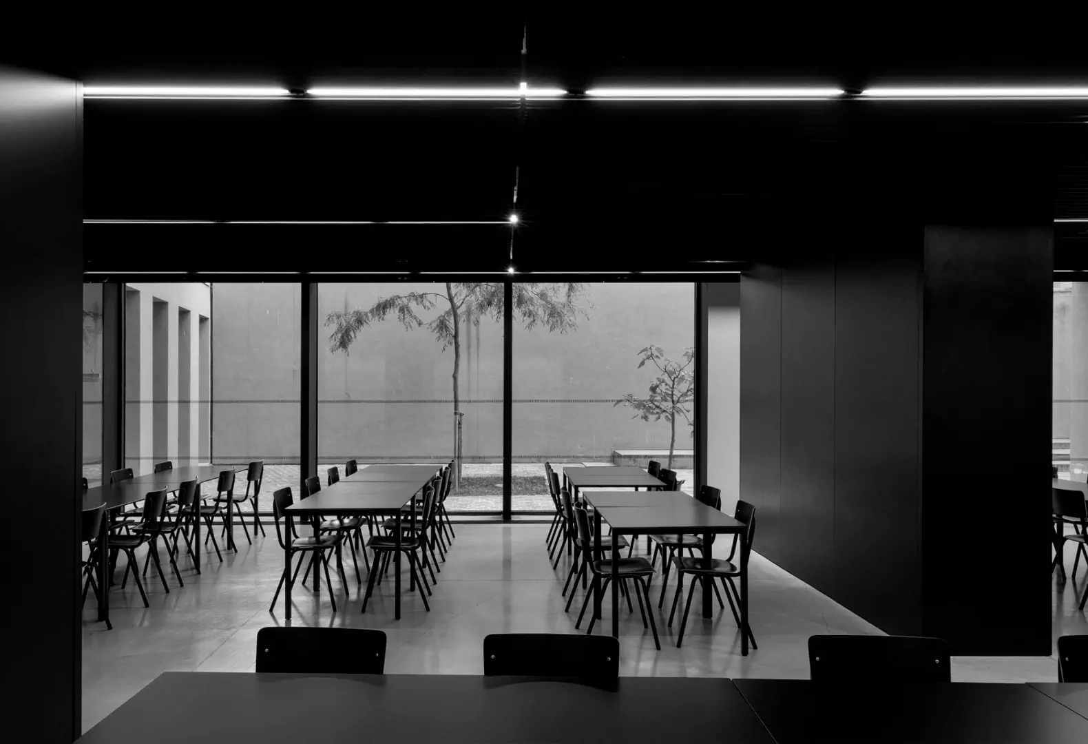 Pulcinella Youth Hostel, Антверпен, Дизайн Винсента ван Дуйсена. Фото: Koen Van Damme, Juan Rodriguez