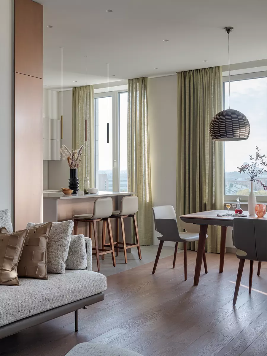 Гармоничный микс натуральных фактур в интерьере семейной квартиры — проект студии Goodone design