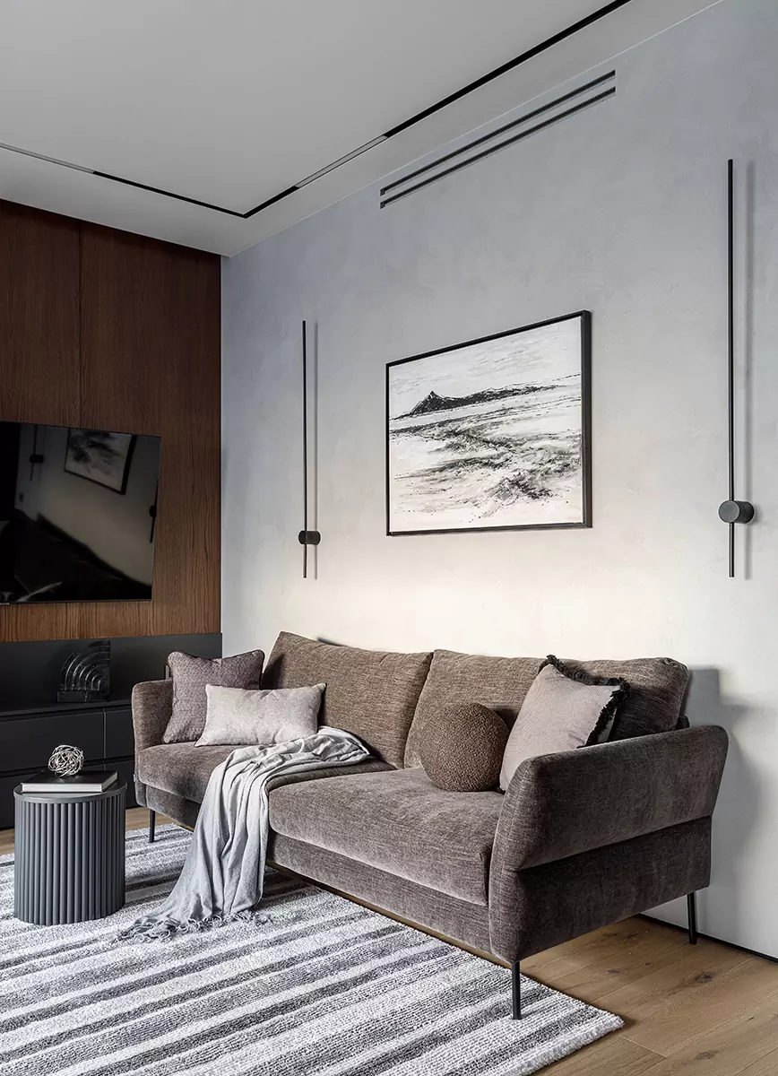 Уютный интерьер квартиры с акцентной стеной в ванной комнате — проект Brimmer Design Buro