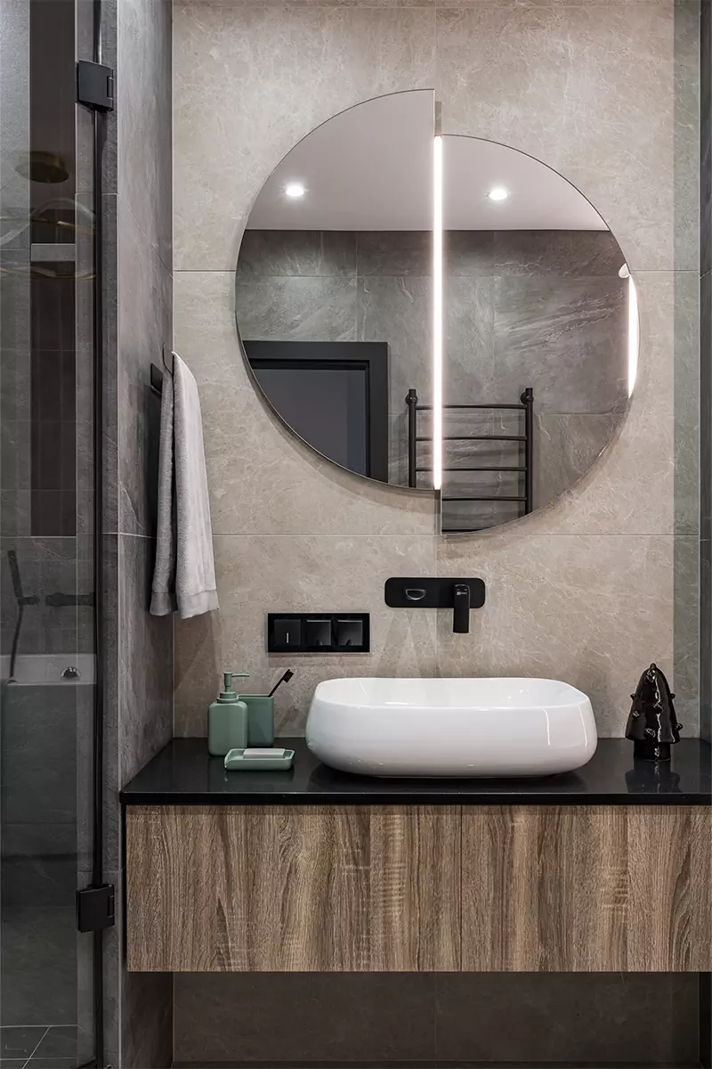 Интерьер семейной квартиры с акцентной покраской стен — проект Юлии Лезовой