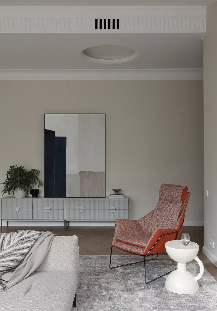 Наполненный светом интерьер мансардной квартиры в историческом доме — проект Аллы Сеничевой