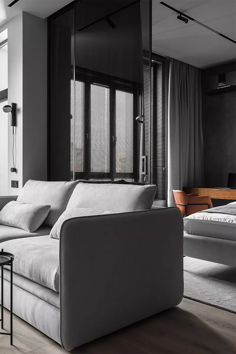 Природные фактуры в интерьере небольшой квартиры под сдачу в аренду — проект Михаила Иванцова