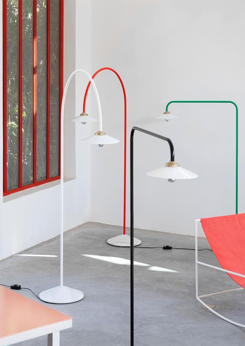 Торшер Standing Lamp Marble. Фото: Muller Van Severen