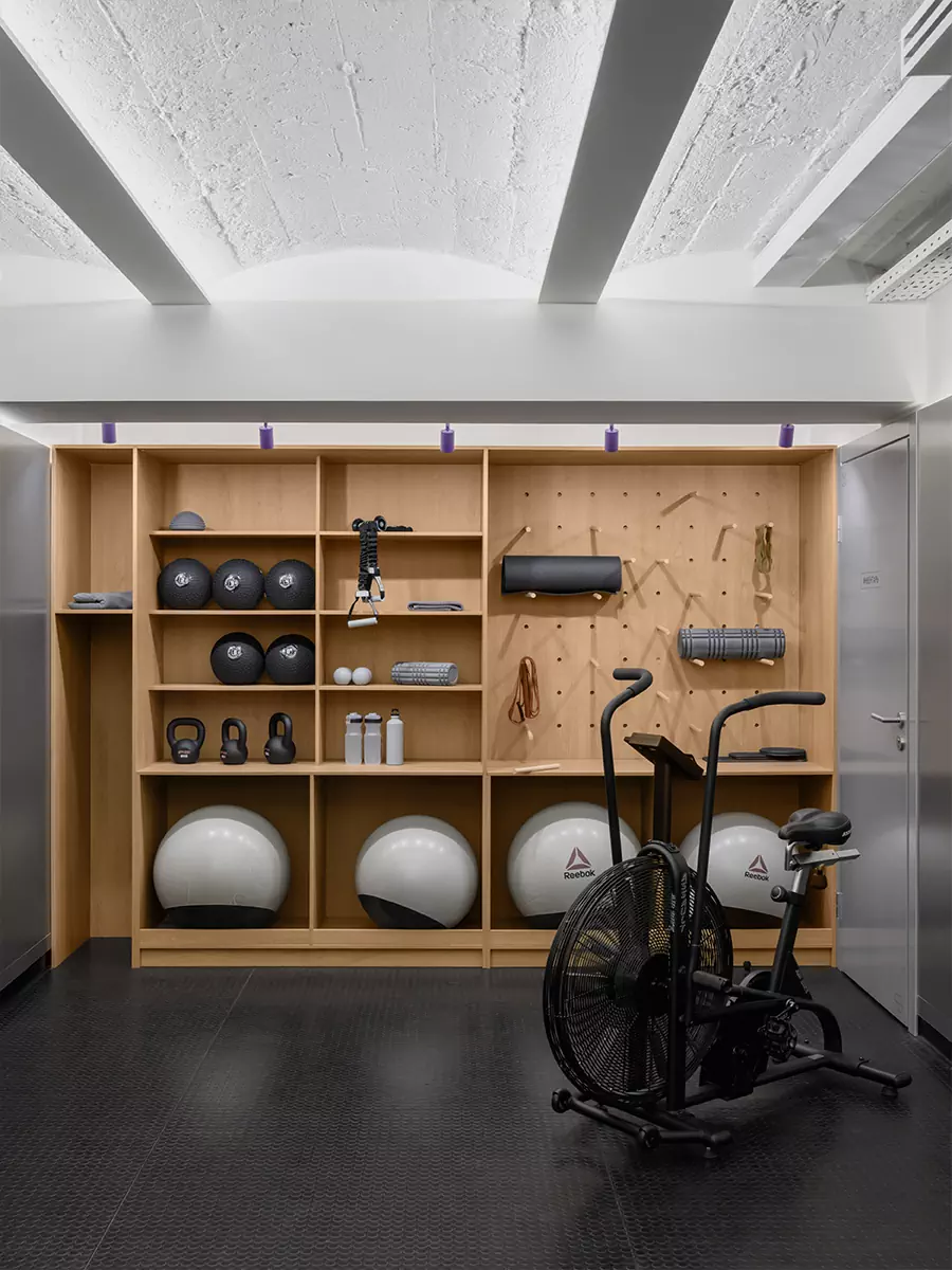 Футуристичный интерьер детского реабилитационного центра в Москве — проект студии KIDZ