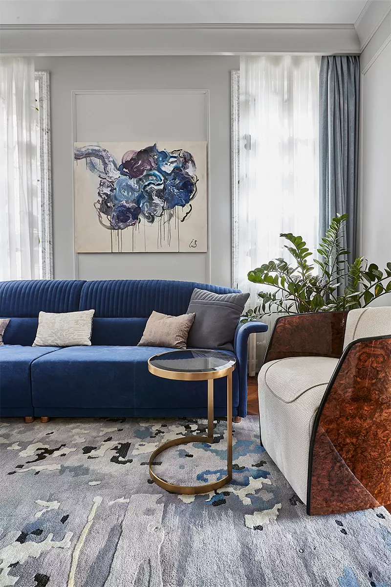 Нежный интерьер квартиры с цветочными мотивами и сотнями орхидей — проект Светланы Юрковой и студии Unik Design Team