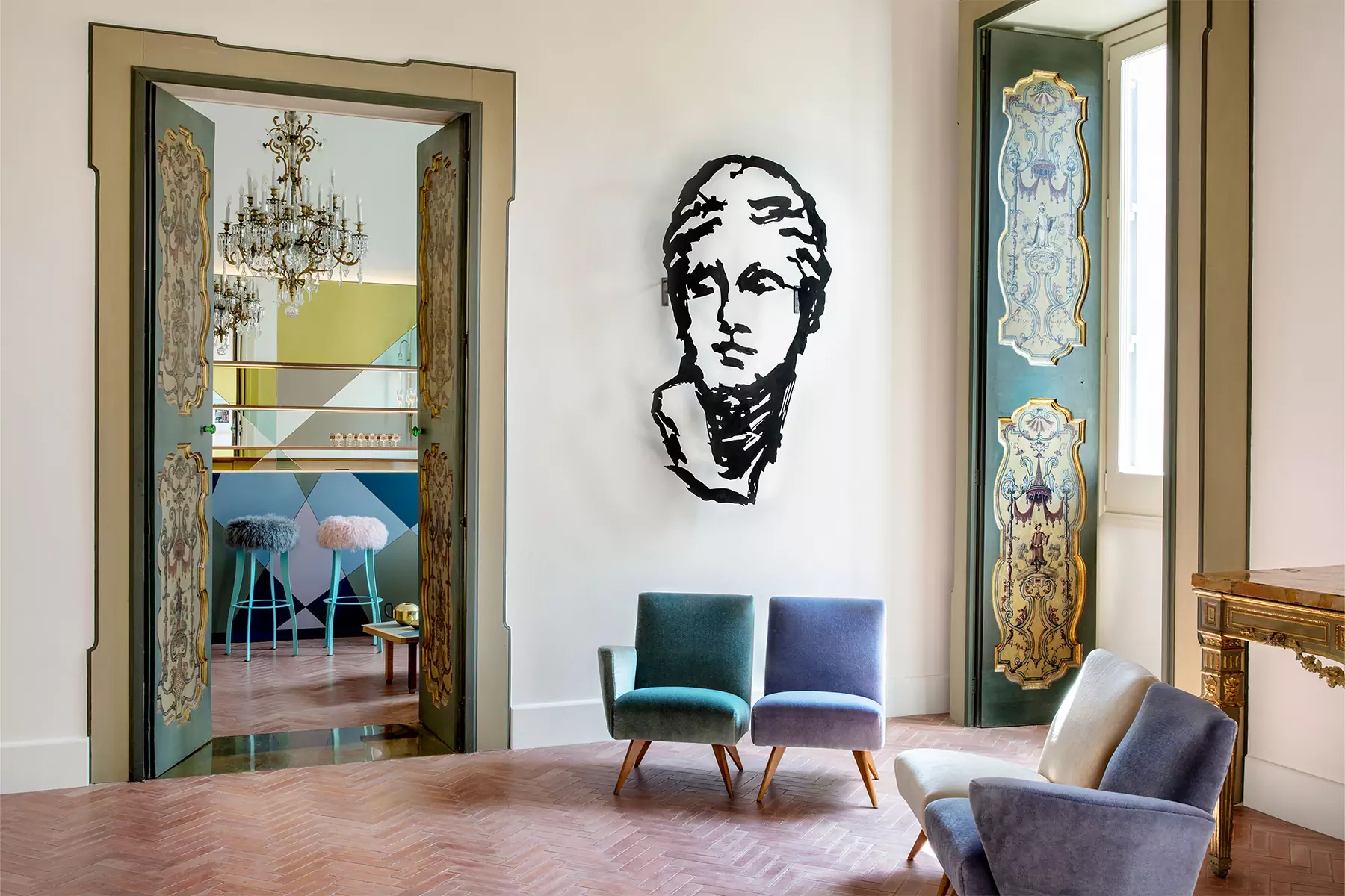 Сюрреалистичный интерьер бутик-отеля в королевском палаццо XIV века — проект Анны-Марии Энсельми