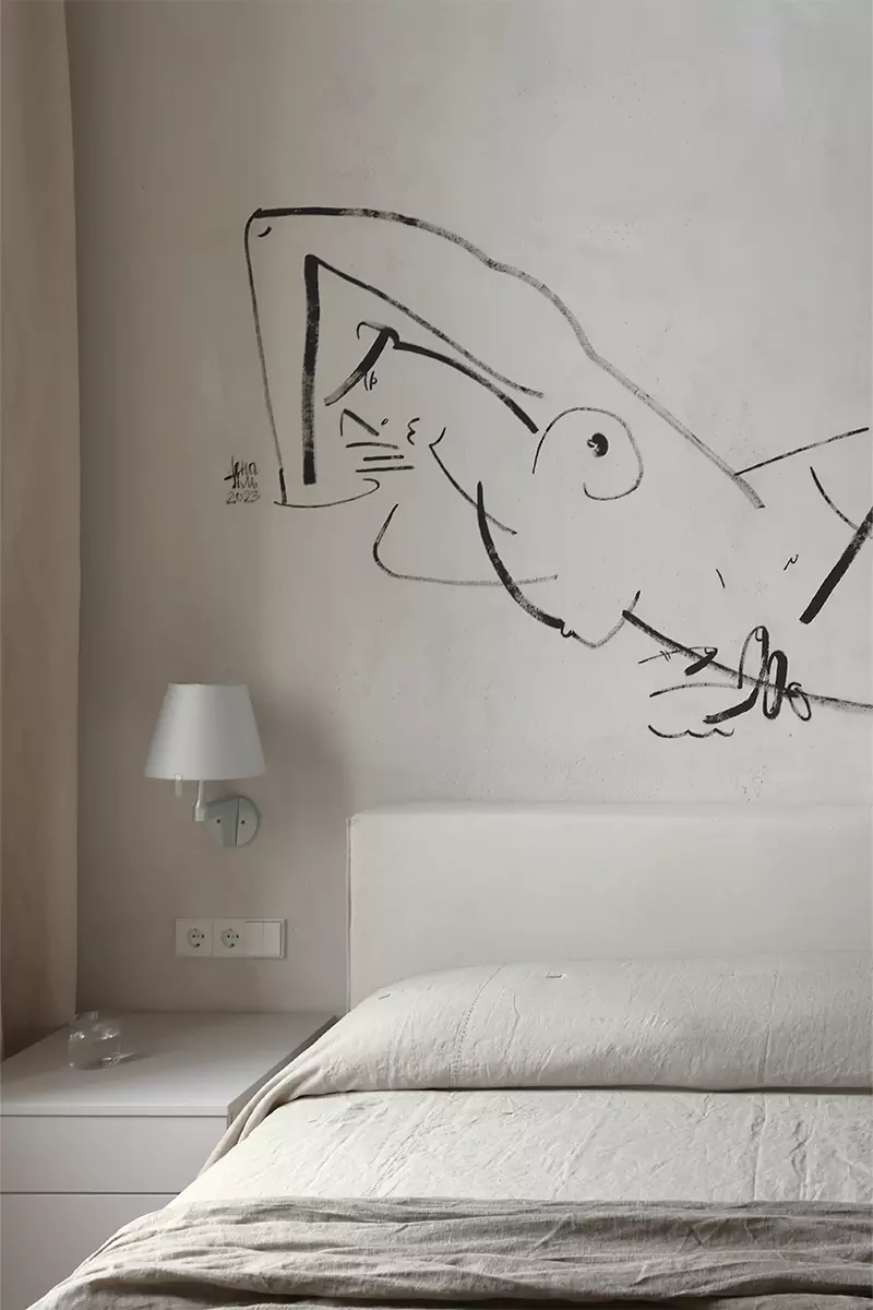 Искусство минимализма и очарование эстетики ваби-саби в минской квартире — проект Влада Кудина