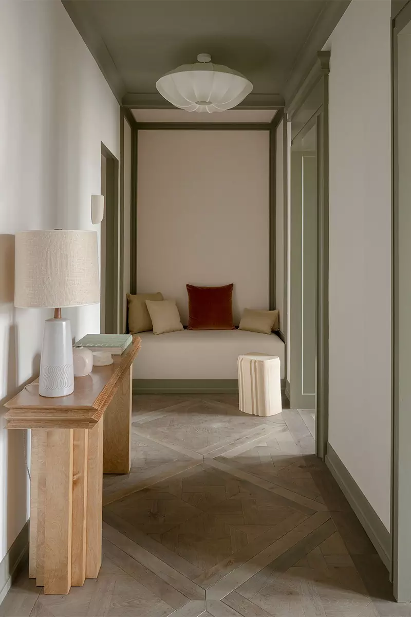 Чарующий микс природных оттенков в интерьере парижской квартиры – проект студии AFTER BACH