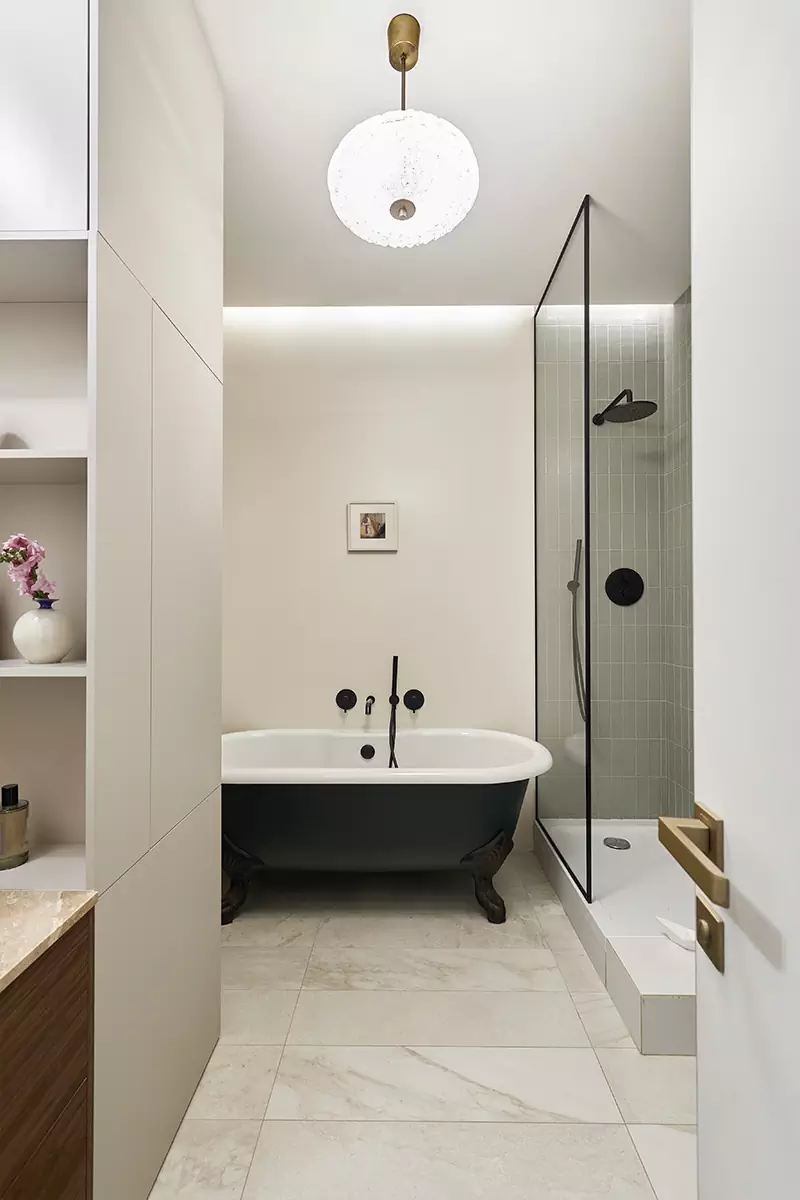 Эклектичный интерьер квартиры для творческой пары с детьми — проект студии DSGN HUB