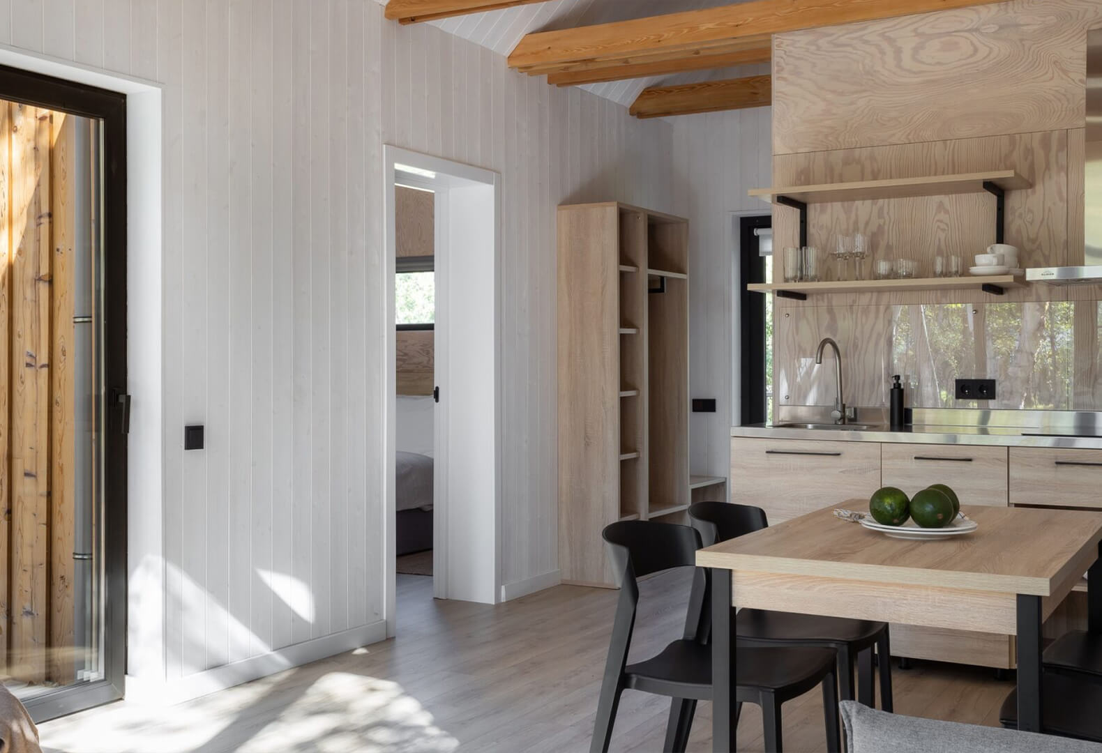 Фото: «Лагуна»; Сергей Пилипович © FANTALIS