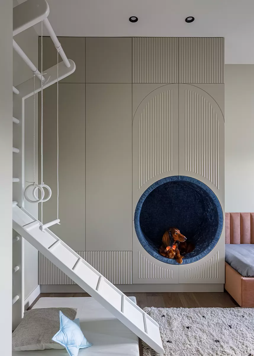 Сочетание бордового и терракотового в интерьере квартиры для большой семьи — проект дизайн-студии Полины Агафоновой