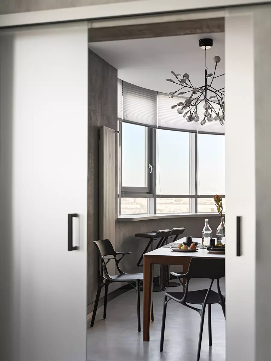 Уютный интерьер квартиры с необычной планировкой и практичными спальнями — проект Ольги Фокиной