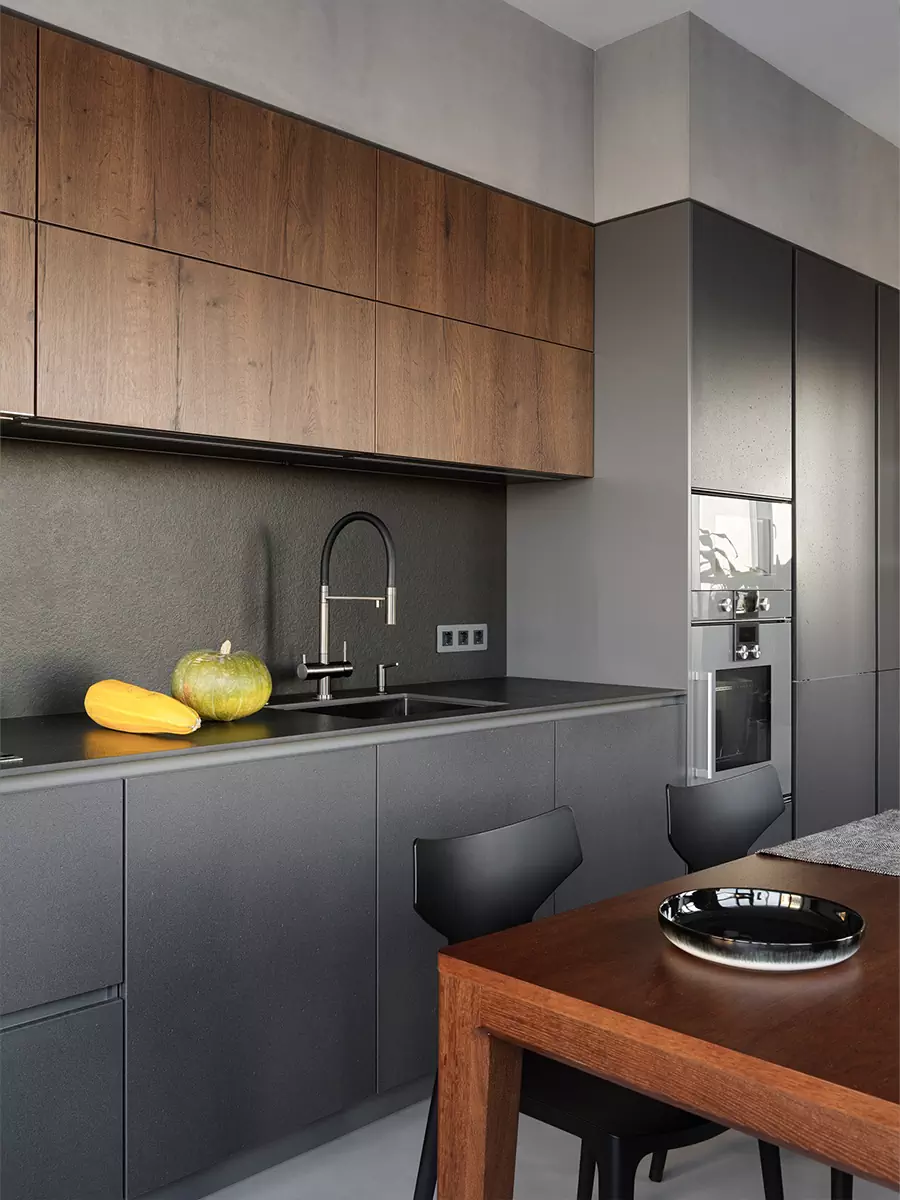 Уютный интерьер квартиры с необычной планировкой и практичными спальнями — проект Ольги Фокиной