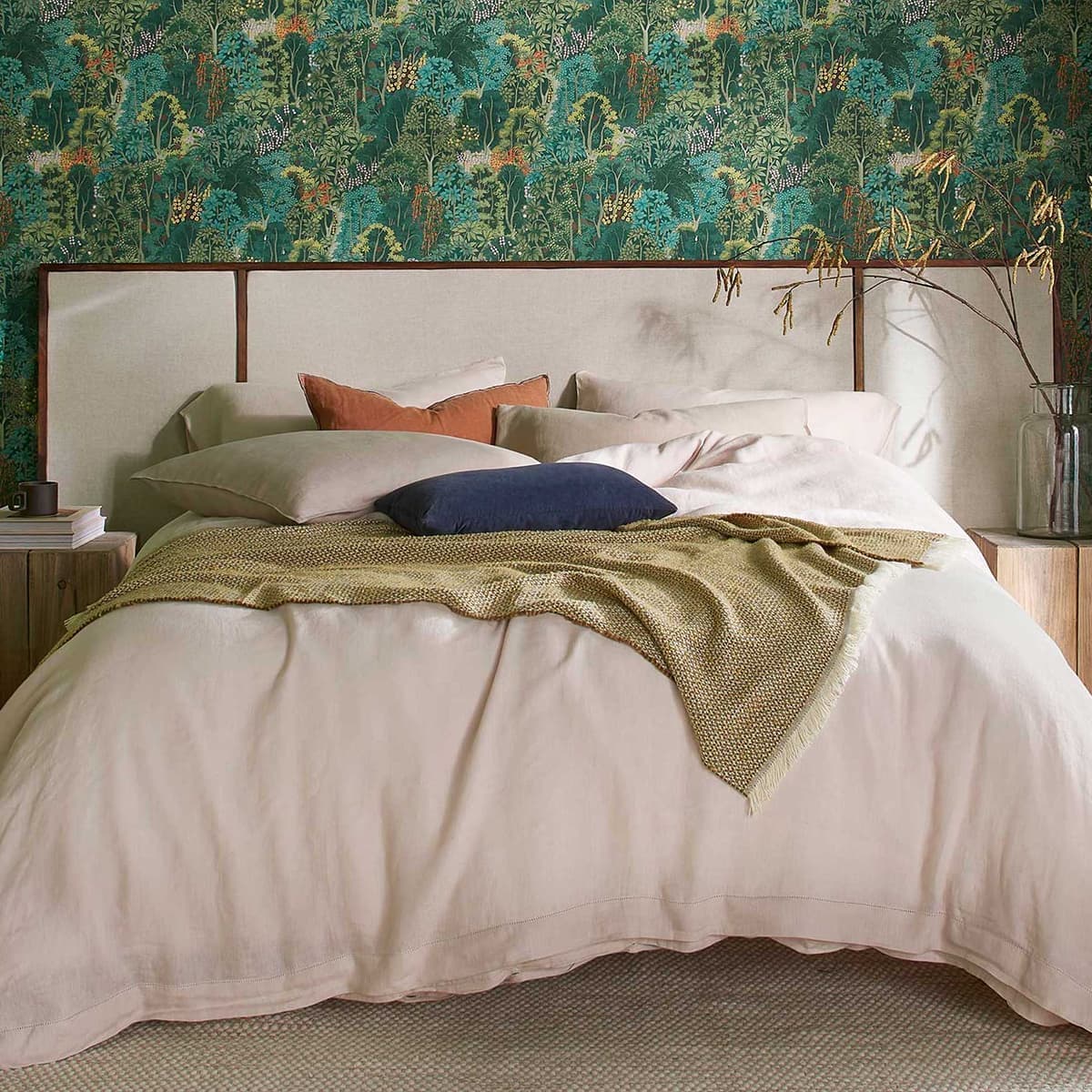 Viridis Graham & Brown