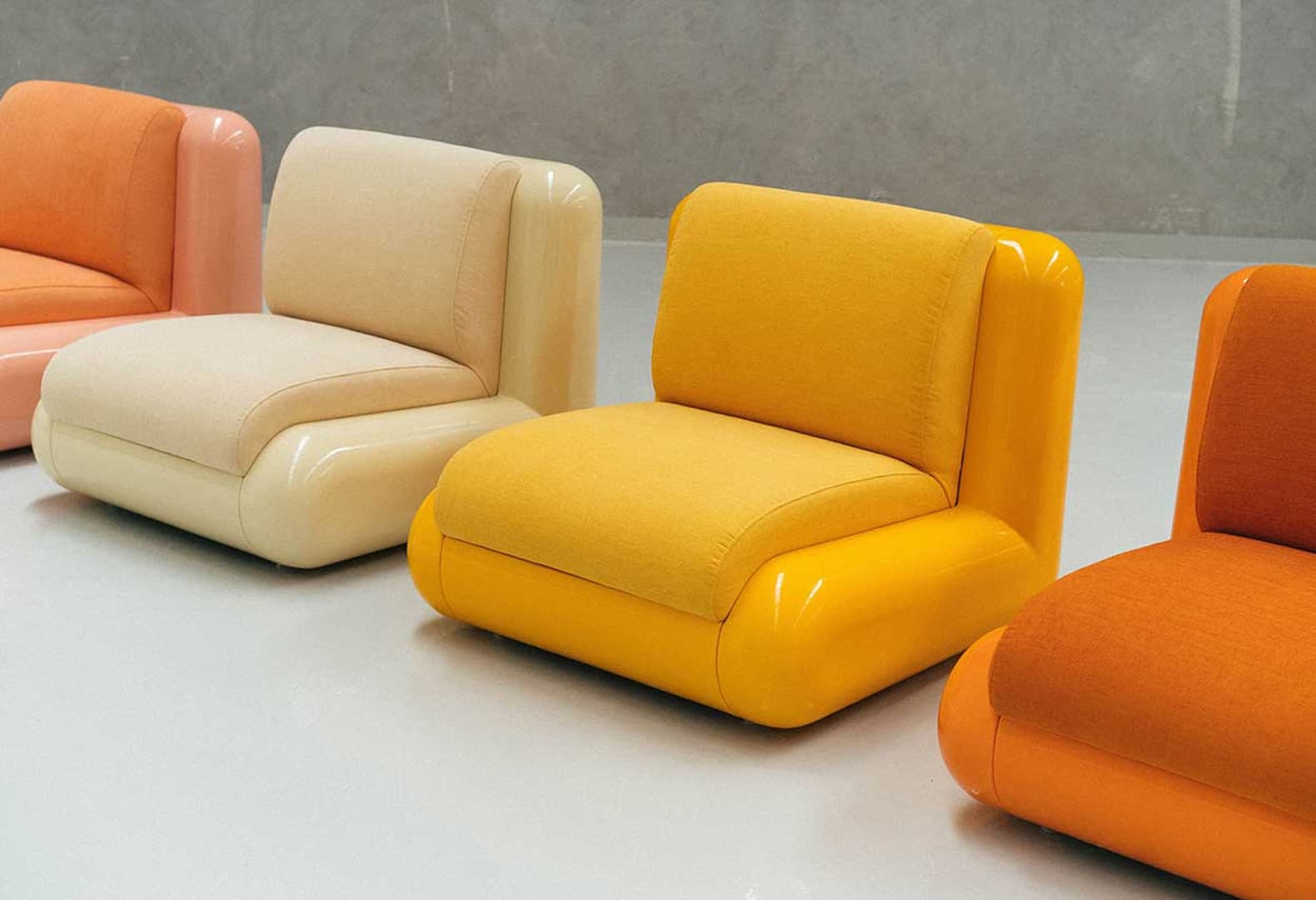 Коллекция мебели T4 – проект Holloway Li. Фото: Uğur Oluş Beklemez