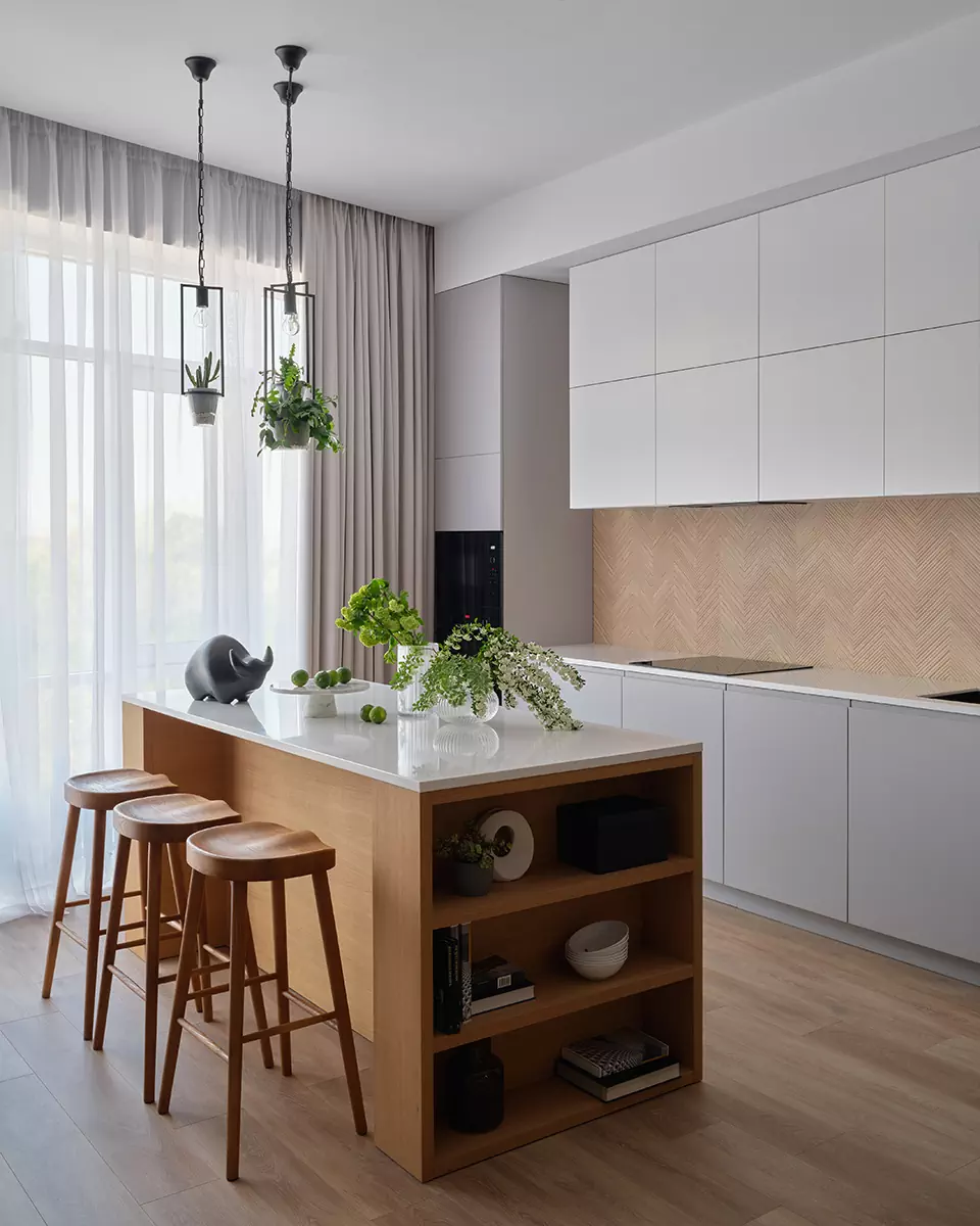 Наполненный теплом интерьер квартиры с уютным текстилем и живыми растениями — проект Дарьи Еникеевой