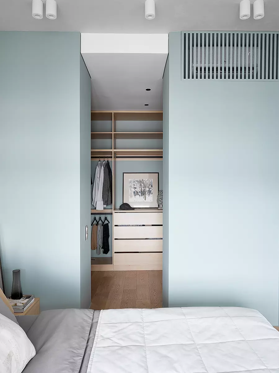 Интерьер квартиры для молодого человека, вдохновленный образом реки — проект Татьяны Ершовой