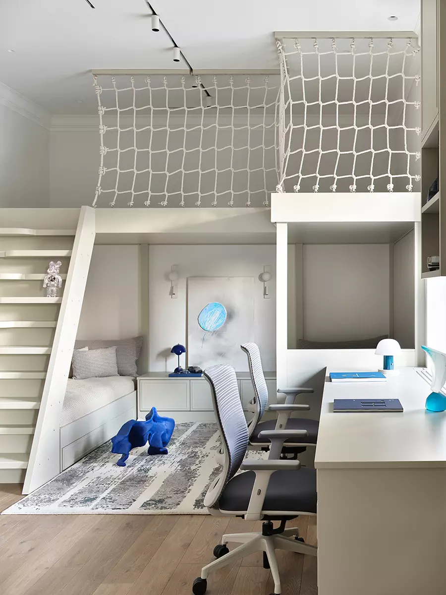 Гармоничный интерьер большой квартиры для семьи с четырьмя детьми — проект Никиты Бондаря