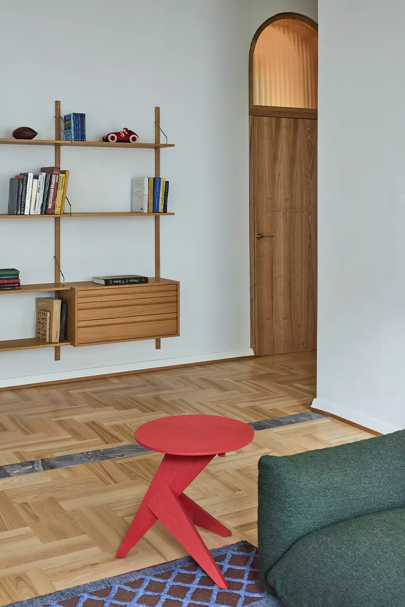 Исторические отсылки и искусство в интерьере литовской квартиры — проект студии Plazma Architecture