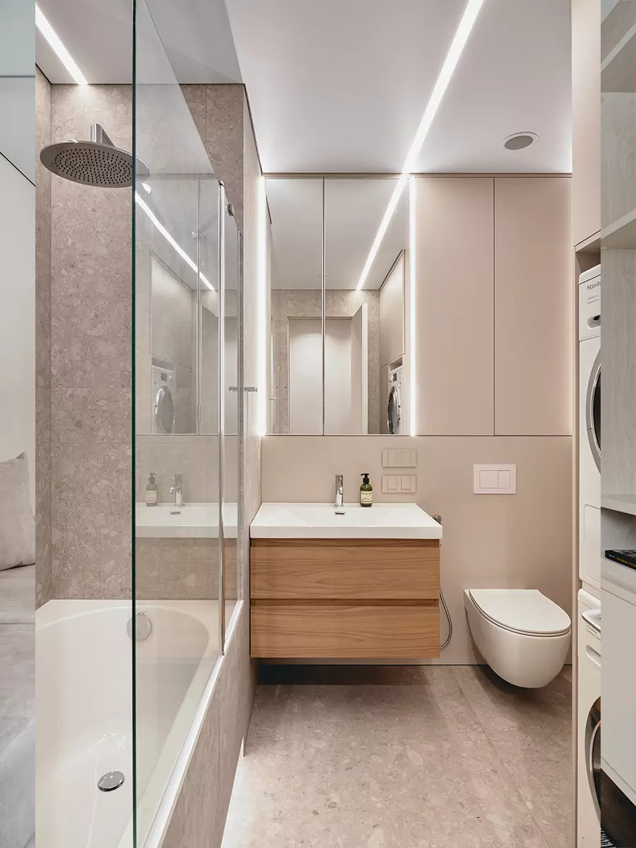 Сложные оттенки и продуманные световые сценарии в интерьере квартиры для большой семьи — проект Виталия Мясникова