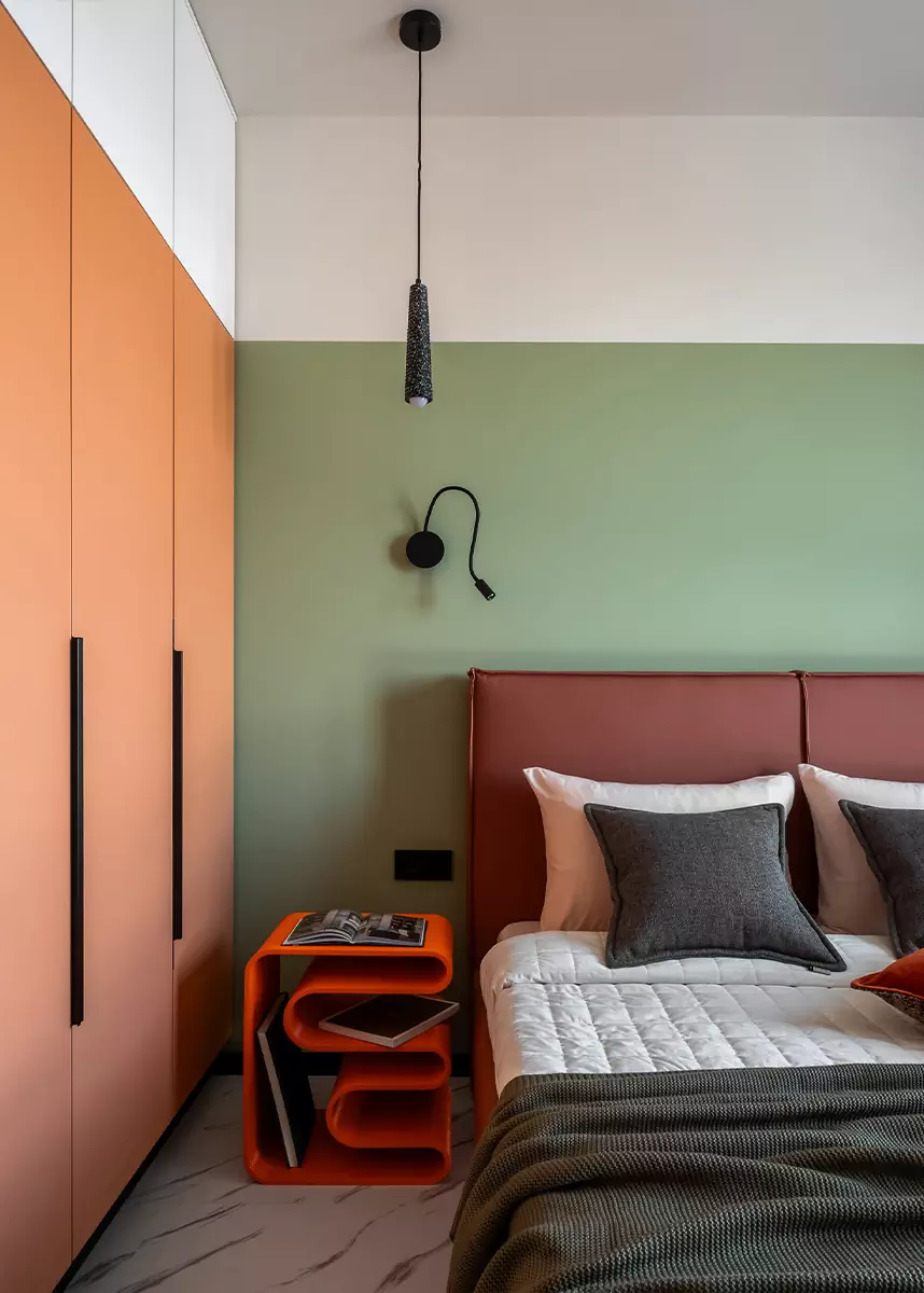 Пастельные тона и небанальные визуальные приемы в интерьере небольшой квартиры – проект Арт-студии «Мир»