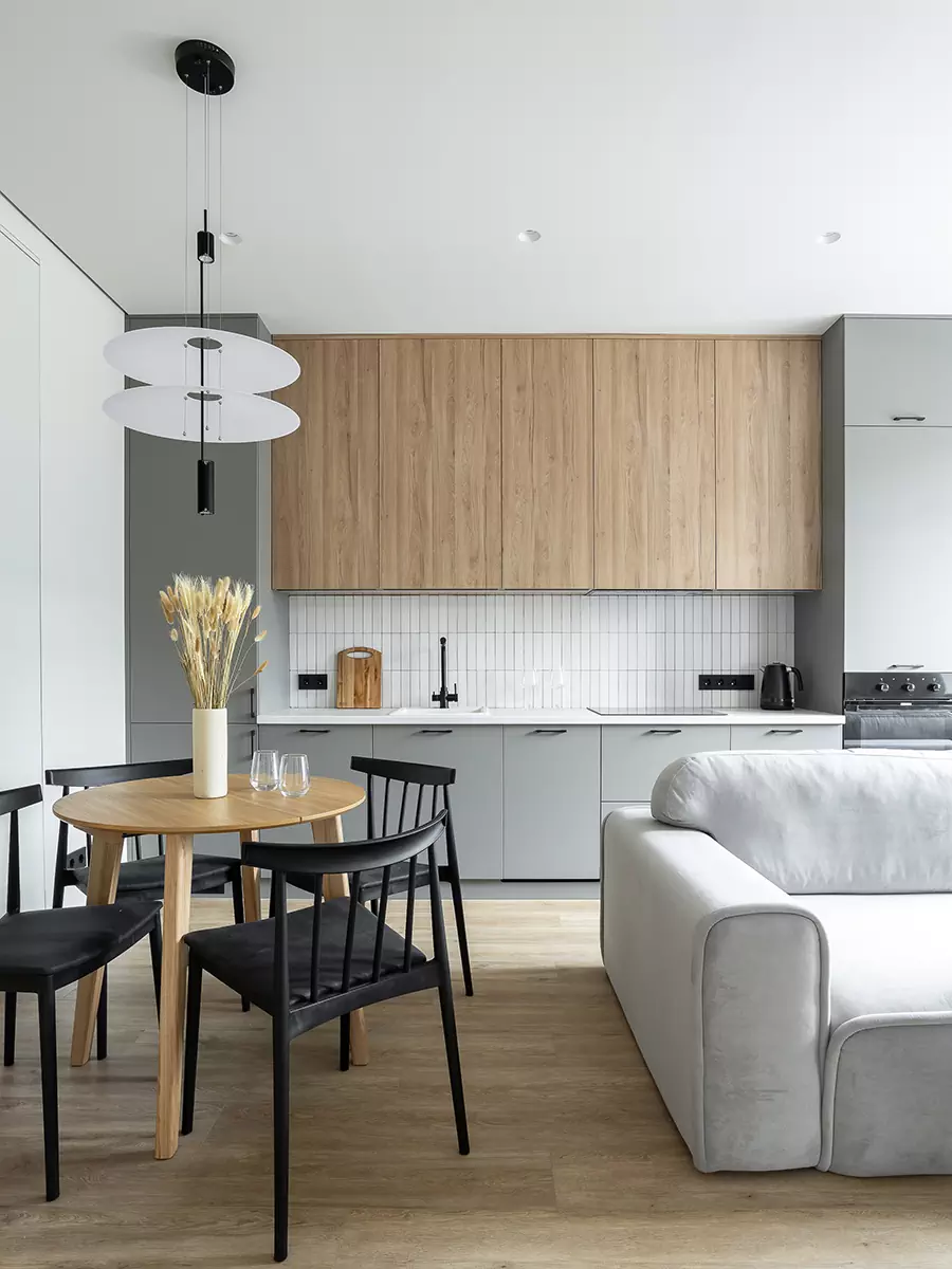 Эргономичные решения и спокойная палитра в интерьере маленькой квартиры для сдачи в аренду — проект студии URAL Interior