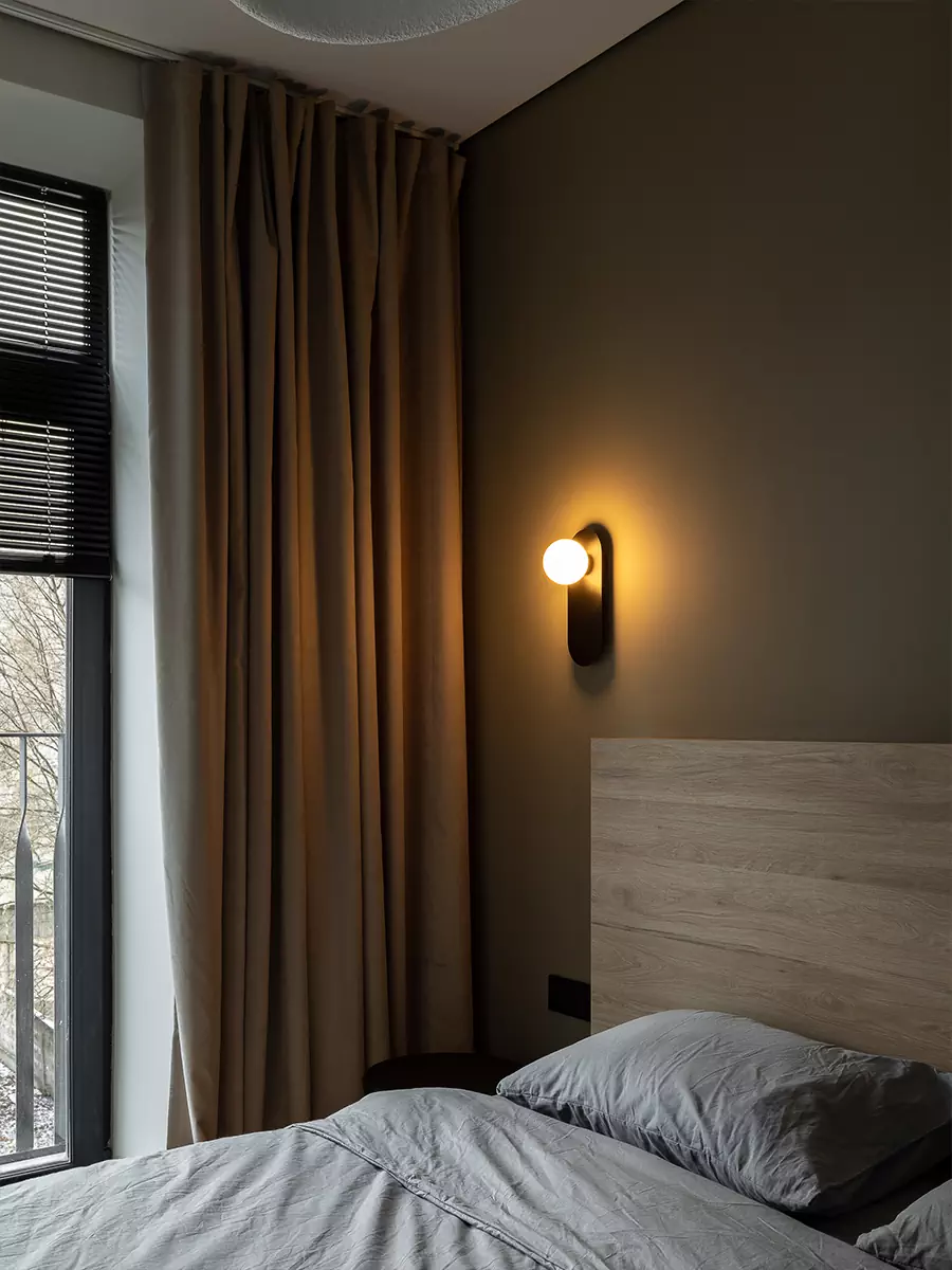 Эргономичные решения и спокойная палитра в интерьере маленькой квартиры для сдачи в аренду — проект студии URAL Interior