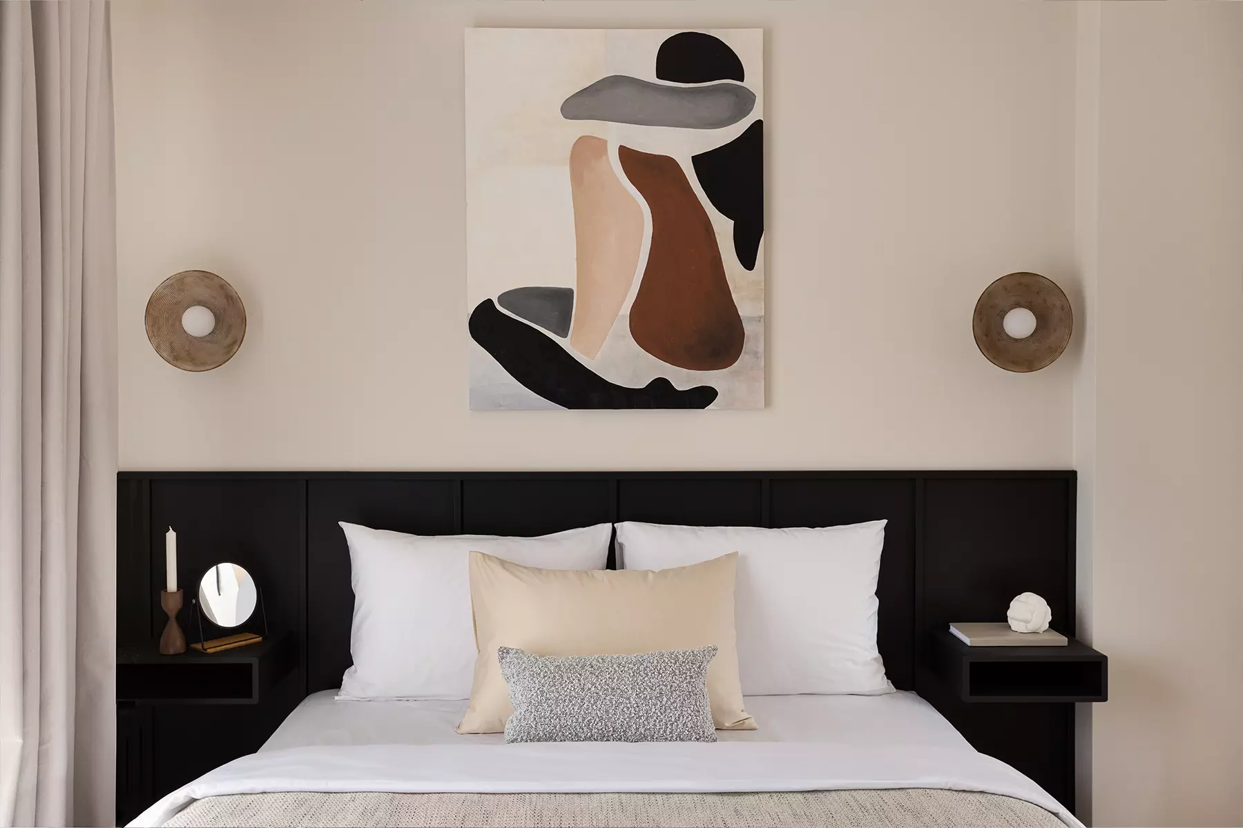 Дух грузинской природы в сдержанном интерьере квартиры для сдачи в аренду – проект Дарьи Ипатьевой