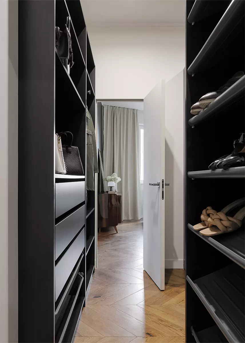 Аутентичные осколки советских времен в современном интерьере квартиры для семейной пары — проект бюро nsmb