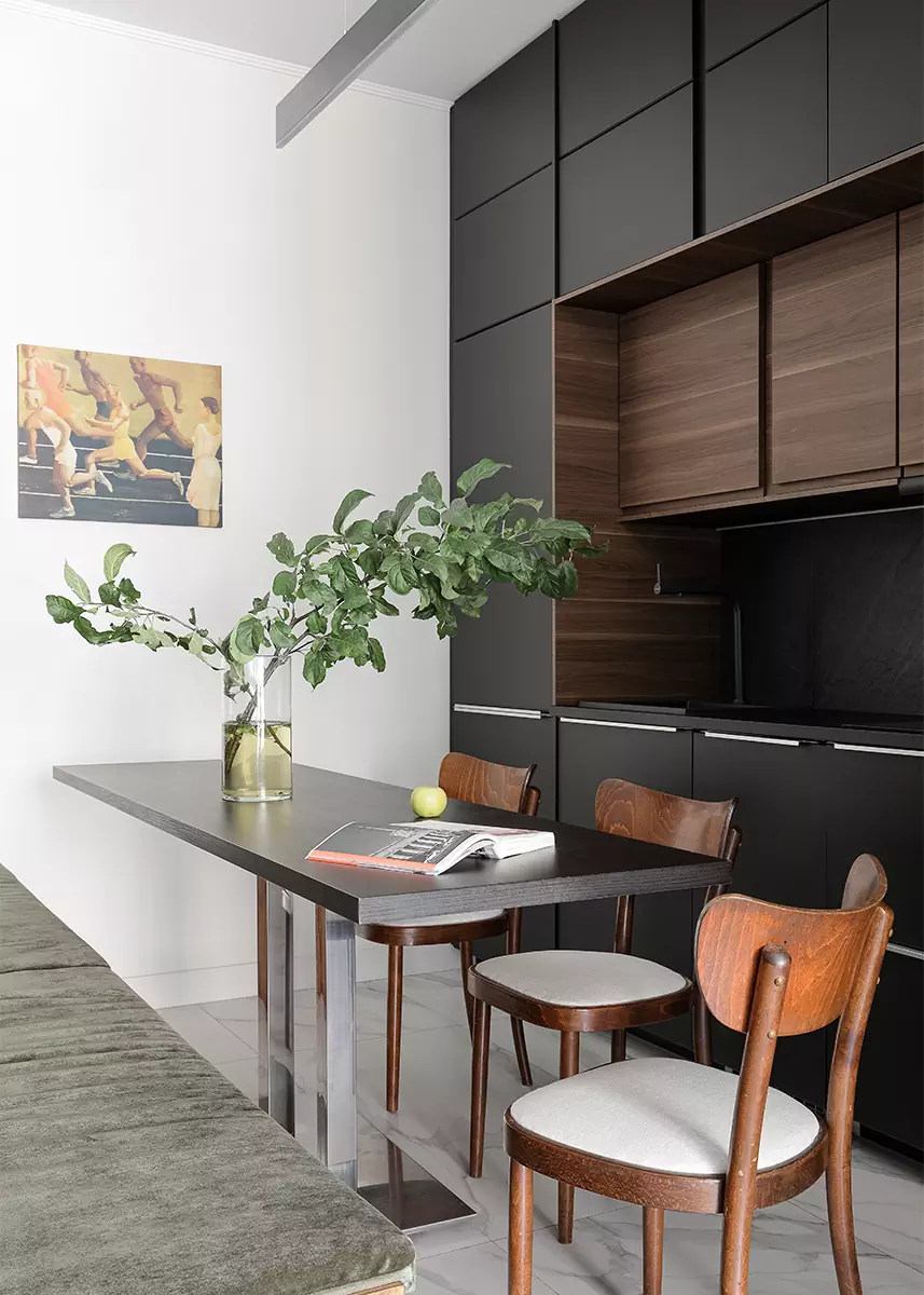 Аутентичные осколки советских времен в современном интерьере квартиры для семейной пары — проект бюро nsmb