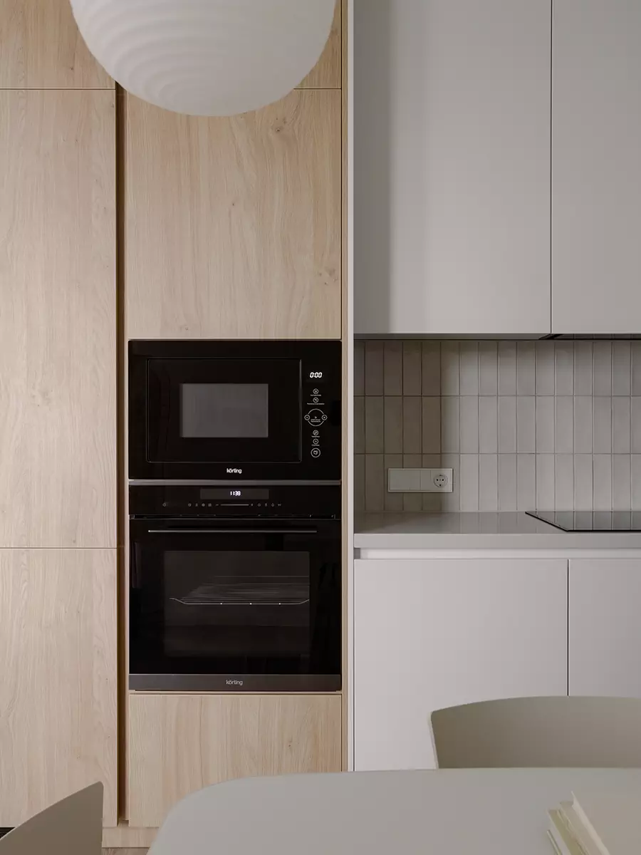 Отсылки к скандинавскому дизайну и рациональное использование площади в интерьере челябинской квартиры — проект Анны Важениной