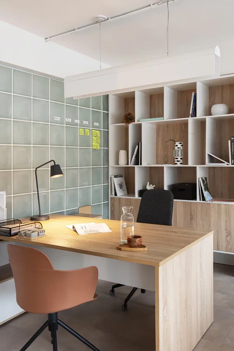 Натуральные материалы и природные мотивы в интерьере офисного центра в Волгограде — проект OBJCT