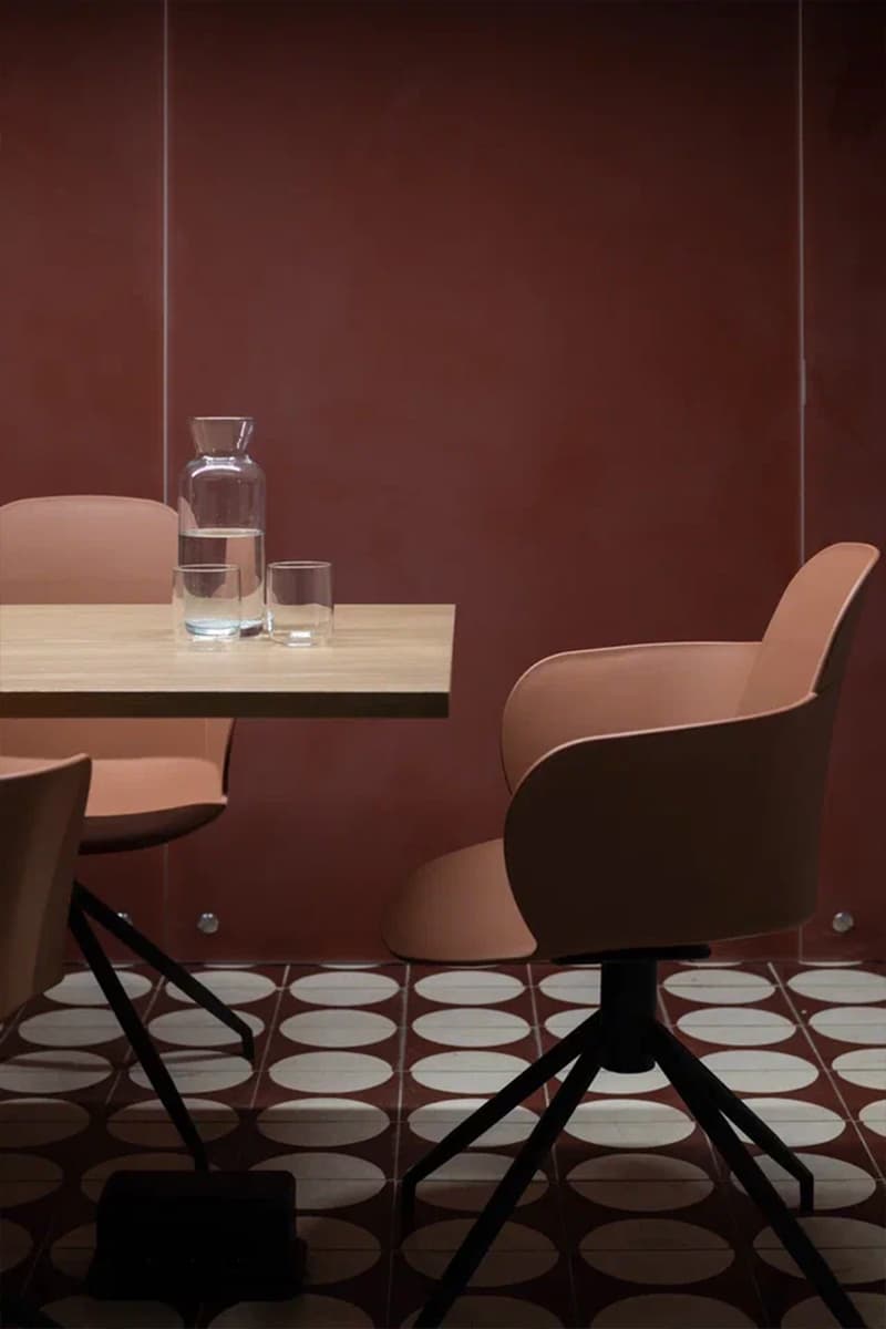 Натуральные материалы и природные мотивы в интерьере офисного центра в Волгограде — проект OBJCT