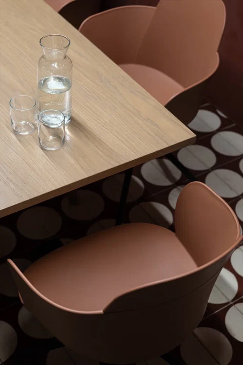 Натуральные материалы и природные мотивы в интерьере офисного центра в Волгограде — проект OBJCT