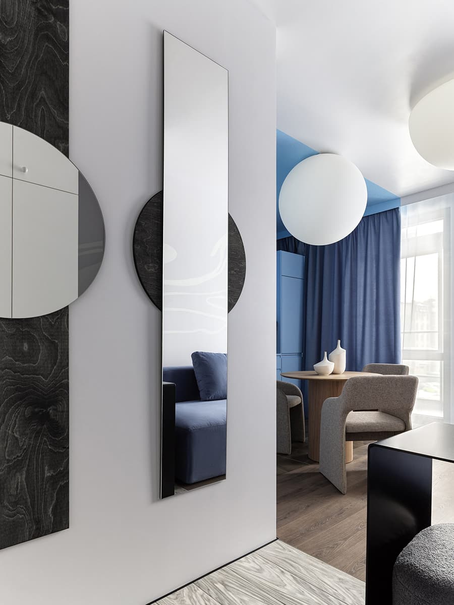 Легкая роспись стен и эффектный color-blocking в интерьере квартиры для сдачи в аренду — проект студии 3022.interior