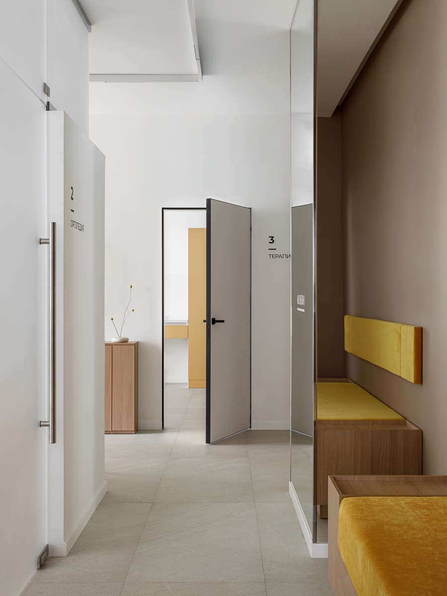 Небанальный интерьер семейной стоматологической клиники в Самаре — проект студии WANT MORE