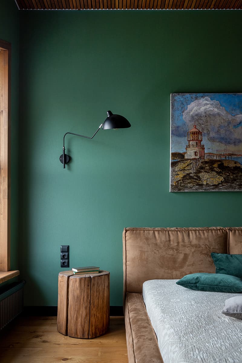 Эклектичный интерьер двухэтажного дома для нескольких поколений семьи — проект студии DECONOVA