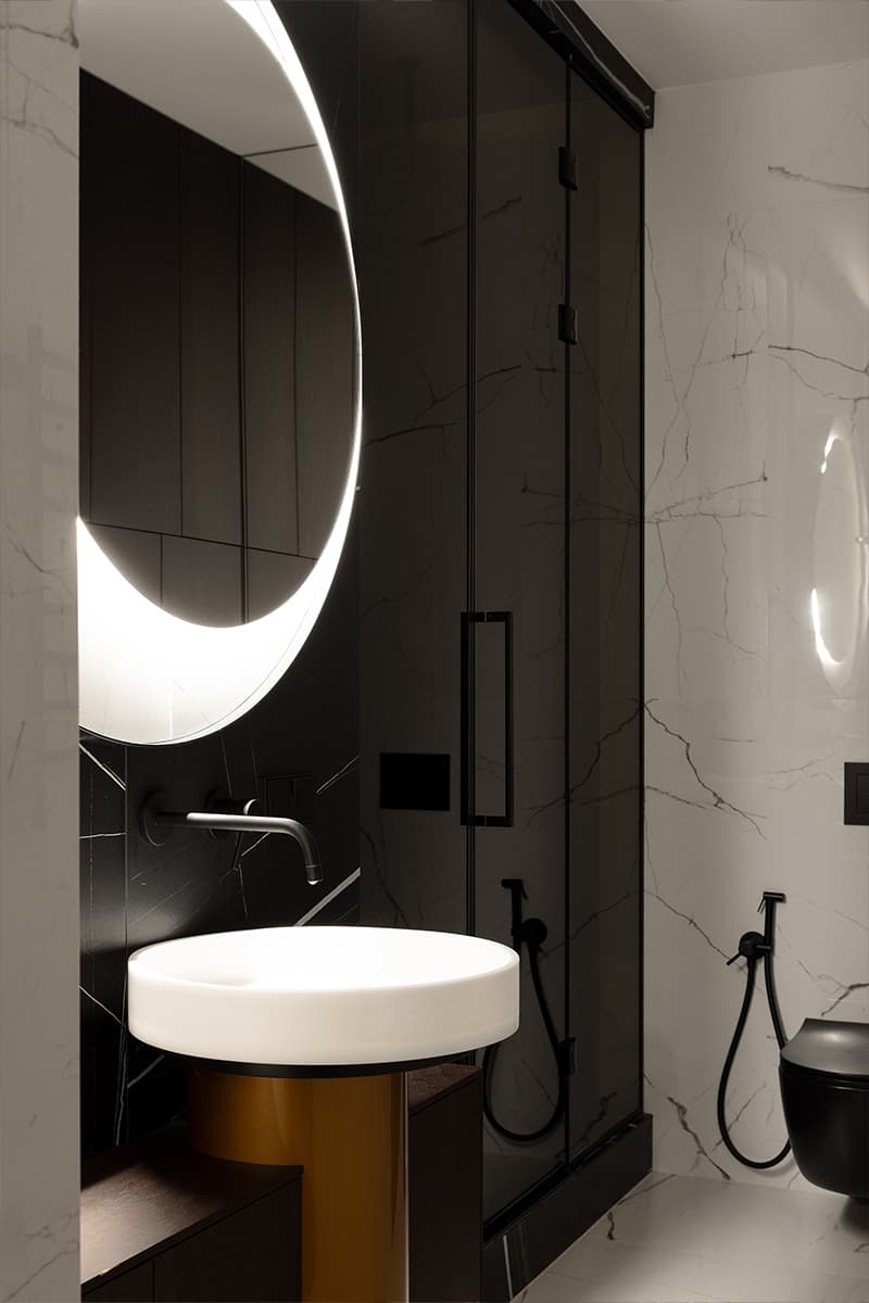 Все и сразу: большая гостиная, хаммам и рабочий кабинет в квартире сложной планировки — проект Сергея Купреенко