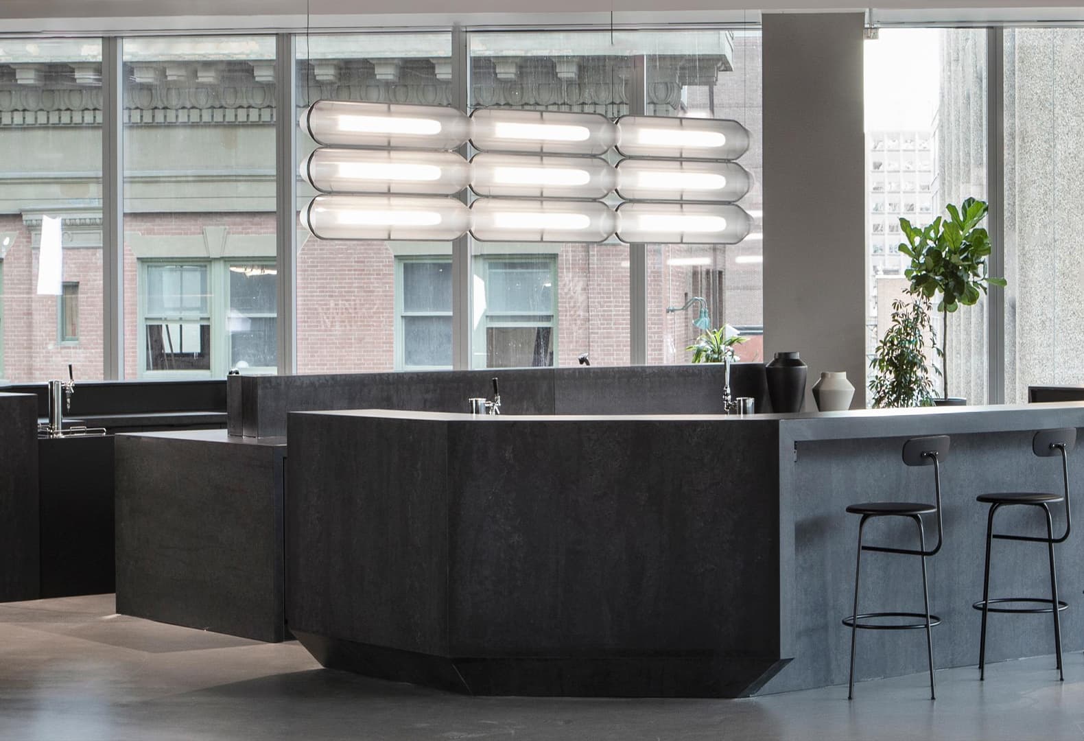 A-N-D: освещение, формирующее пространство