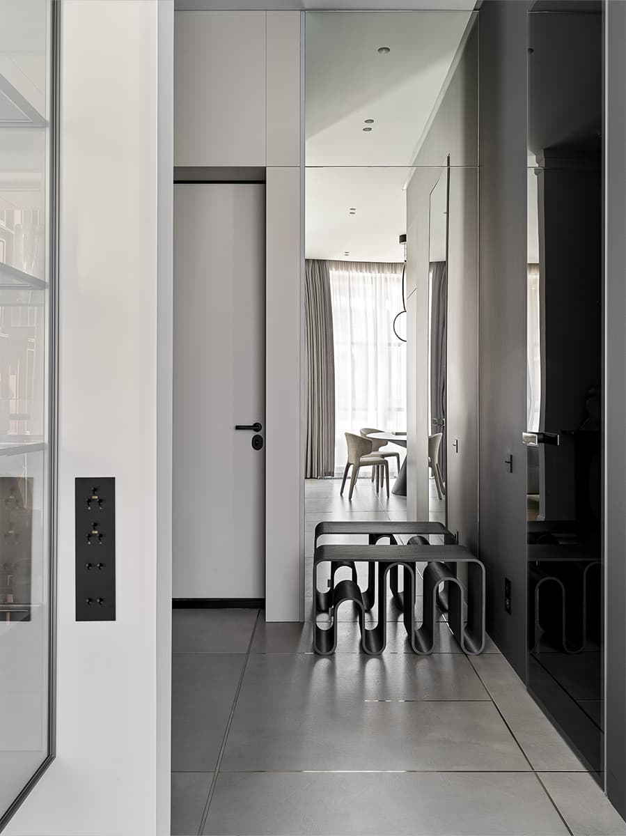 Контраст классики и современности в интерьере стильной московской квартиры — проект DE & DE Studio