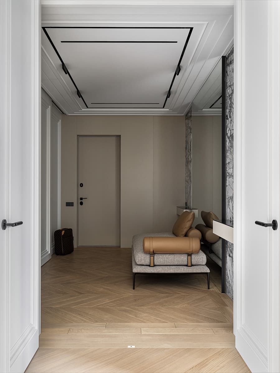 Изящество мрамора и латуни в интерьере двухуровневой квартиры — проект студии GN Design