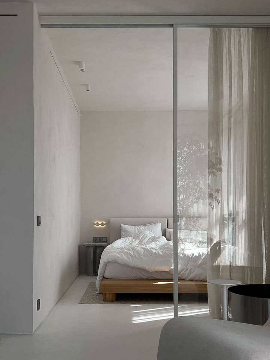 Из Казани с любовью: обволакивающий интерьер квартиры для пары дизайнеров – проект студии DASCHAMAY INTERIORS