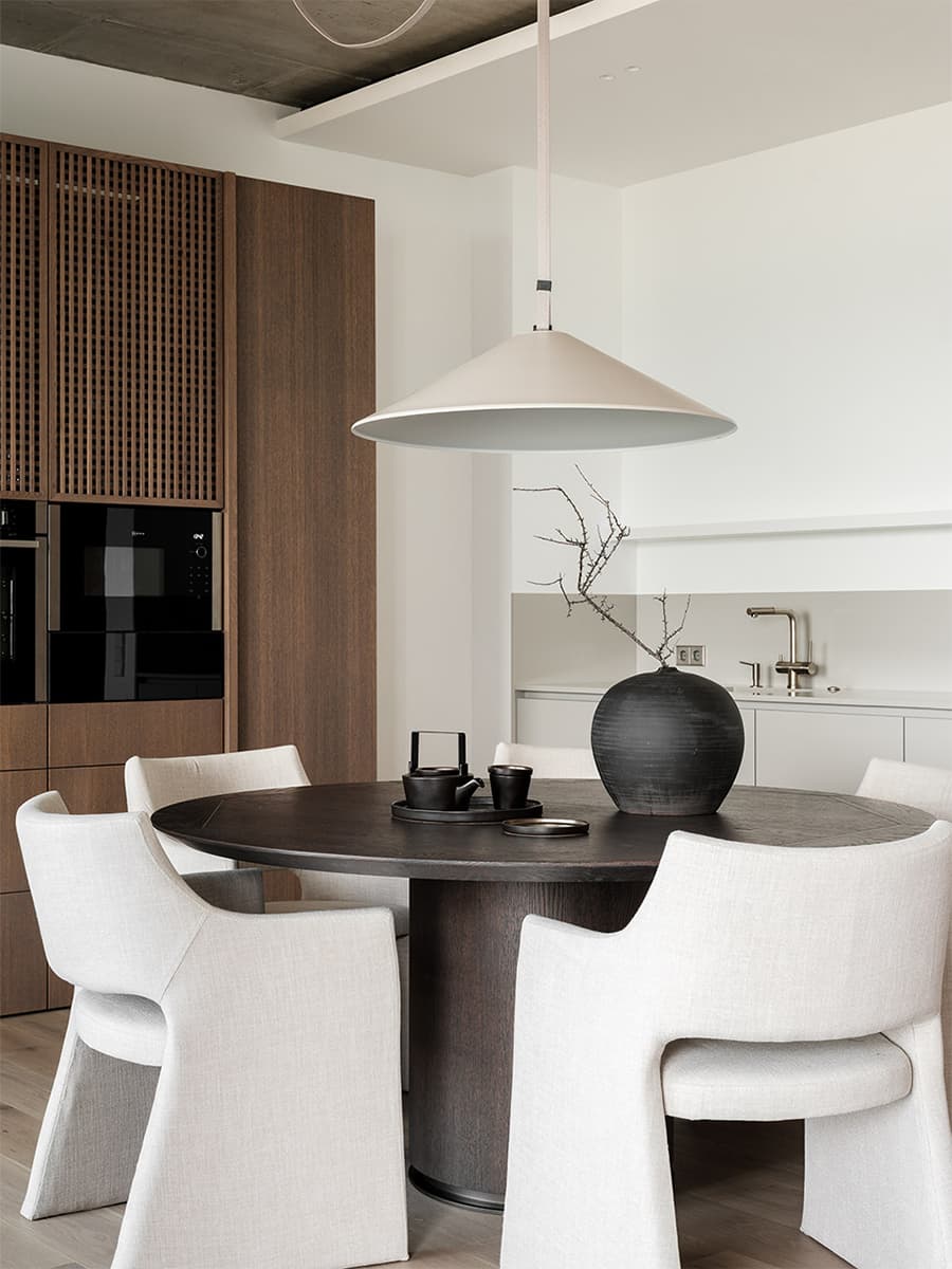 Пространство как отражение хозяев: сдержанный и нежный интерьер квартиры в Новосибирске — проект Анны Игнатенко