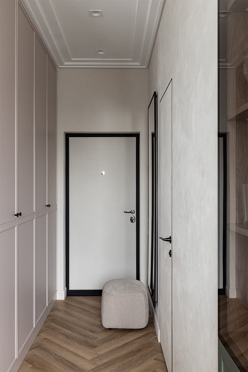 Красочная испанская плитка и морская палитра в интерьере апартаментов с видом на Москву-реку – проект студии SloyArch