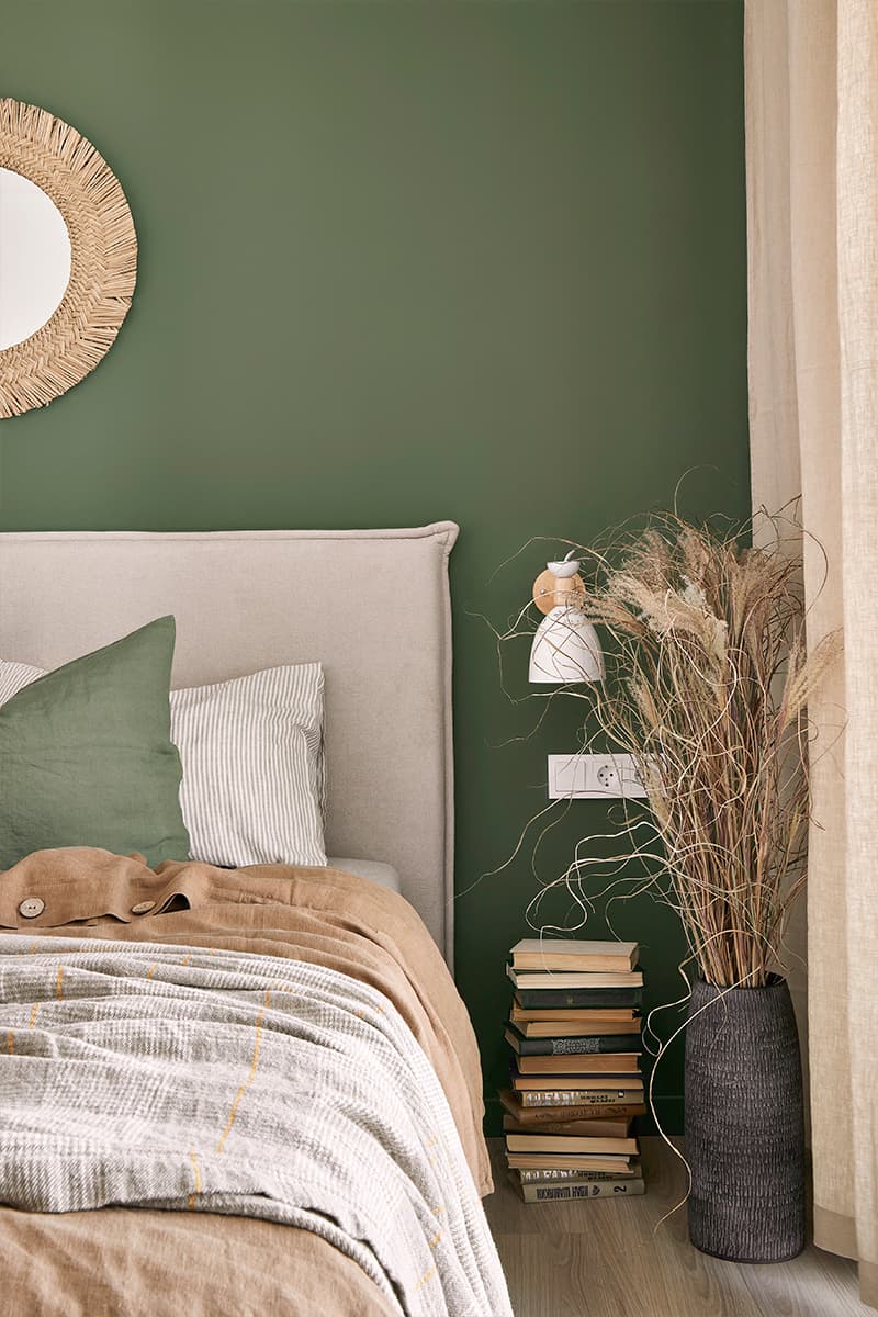 Оттенки солнца и фактуры древесины в интерьере квартиры для продажи — проект Алины Мармыш