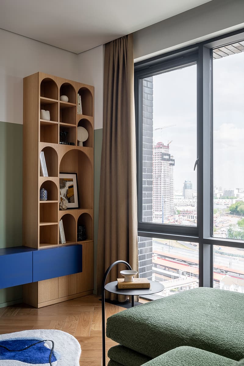 Вдохновленный искусством интерьер с выразительными деталями из дуба — проект Анастасии Акиминой